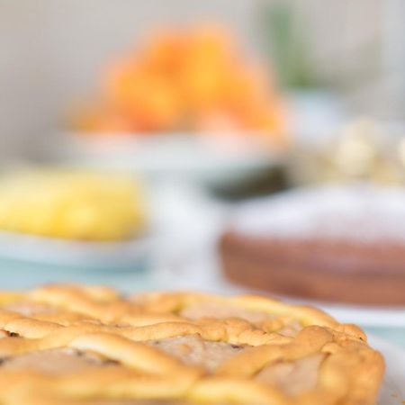 Ristorante Hotel Lucia - 100 Mt Dal Mare Джулианова Екстериор снимка